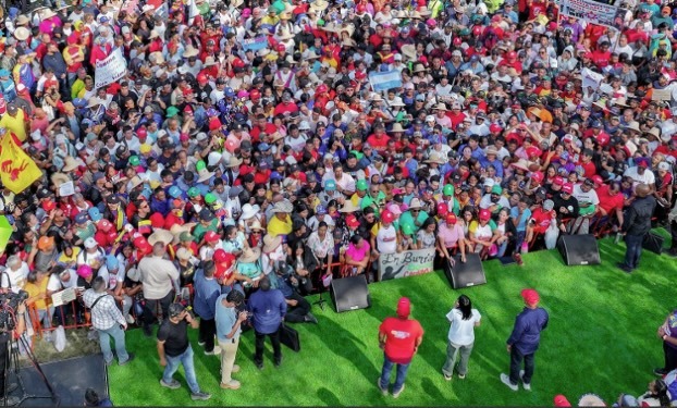 Μην αποδέχεσαι τα ψέματα των ψυχολογικών επιχειρήσεων! Στάσου στο πλευρό της Βενεζουέλας!